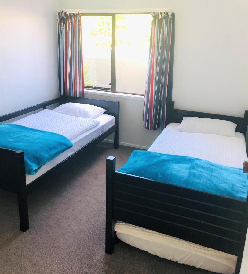 Kereru Retreat - Matakana Holiday Home ภายนอก รูปภาพ